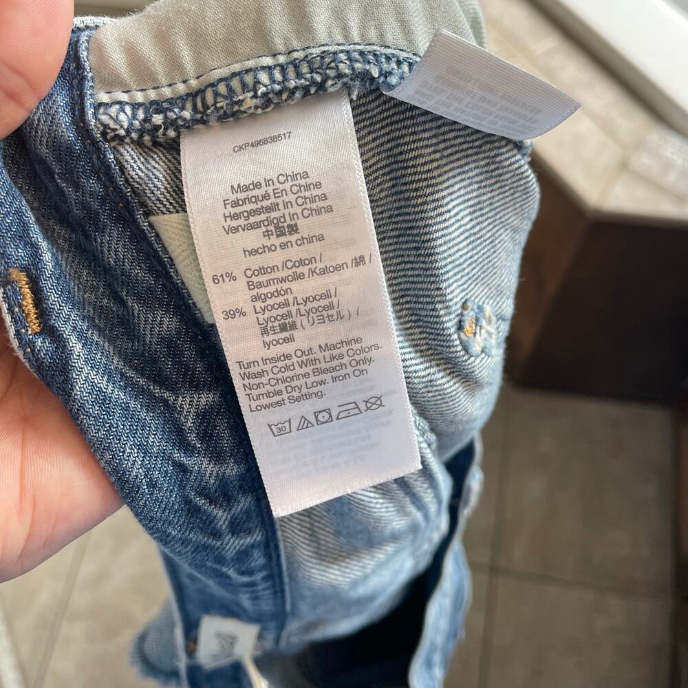 Madewell Pleated Low-Slung Shorts in Airy Denim size 29 - Picture 5 of 13